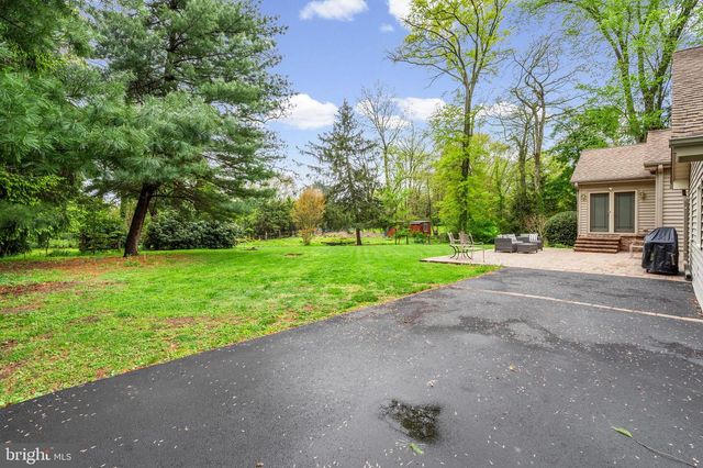 612 DOUBLE WOODS RD, Langhorne, PA 19047