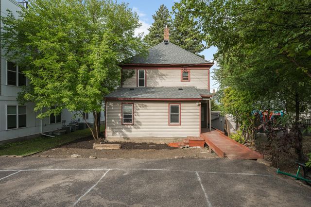 2445 Lyndale Avenue S, Minneapolis, MN 55405