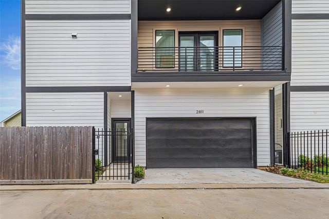 2811 Anita Street, Houston, TX 77004