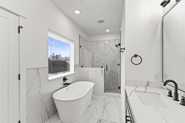 2811 Anita Street, Houston, TX 77004