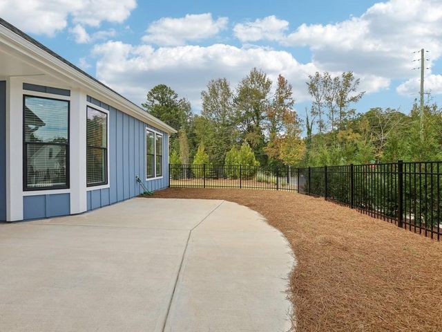 200 Persimmon Drive, Holly Springs, GA 30115