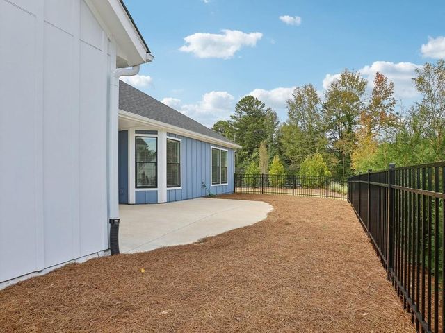 200 Persimmon Drive, Holly Springs, GA 30115