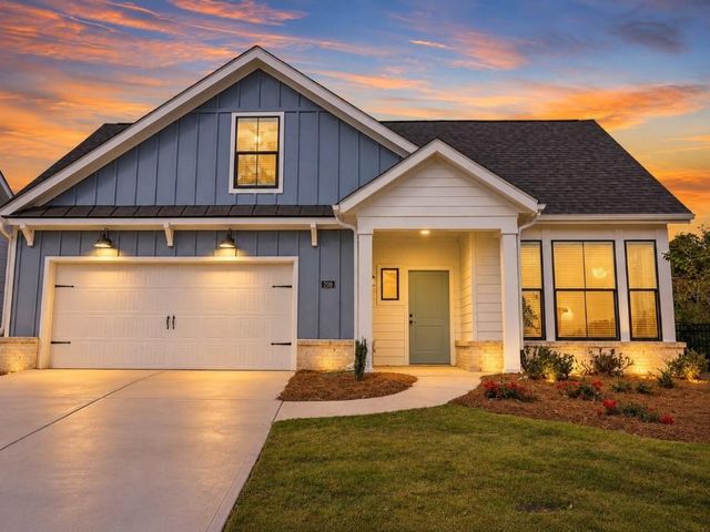 200 Persimmon Drive, Holly Springs, GA 30115