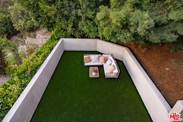 2474 Silver Ridge Avenue, Los Angeles, CA 90039