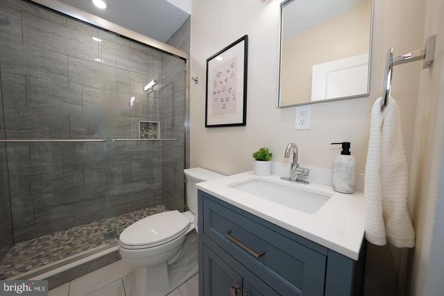 202 W SUSQUEHANNA AVE, Philadelphia, PA 19122