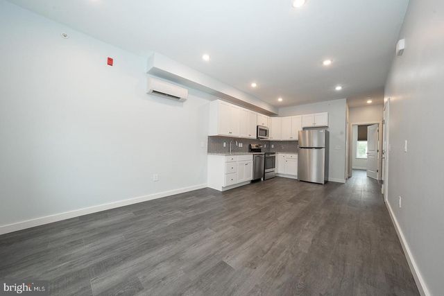 202 W SUSQUEHANNA AVE, Philadelphia, PA 19122