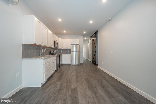 202 W SUSQUEHANNA AVE, Philadelphia, PA 19122