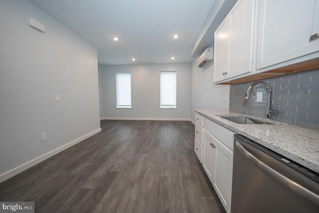 202 W SUSQUEHANNA AVE, Philadelphia, PA 19122