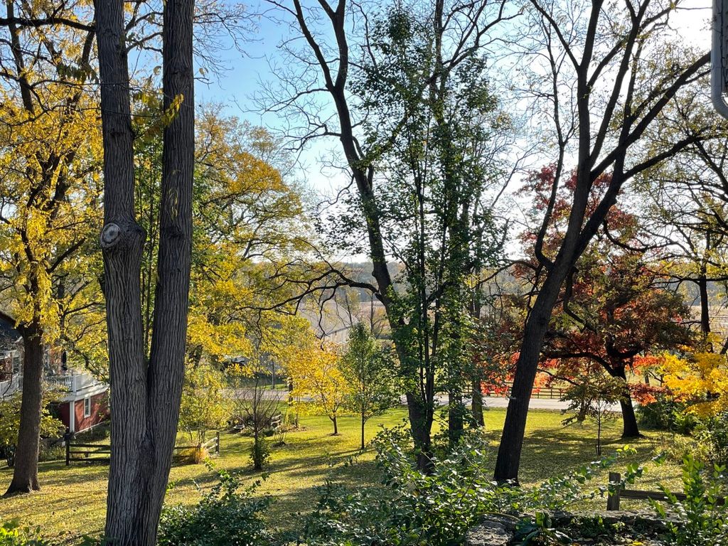 Image 38 of property listing at 1126 Crane Drive, Sleepy Hollow, IL 60118