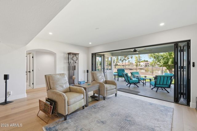 21480 N 56TH Avenue, Glendale, AZ 85308