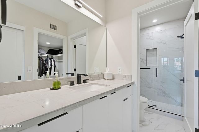 21480 N 56TH Avenue, Glendale, AZ 85308