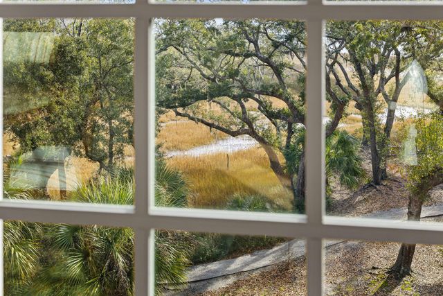 124 Fairbanks Oak Alley 4b, Daniel Island, SC 29492