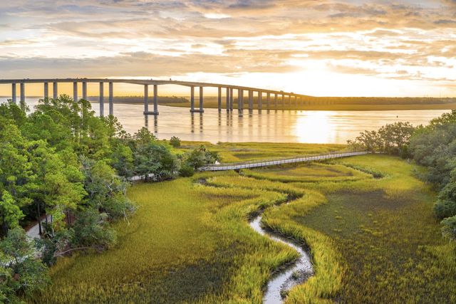 124 Fairbanks Oak Alley 4b, Daniel Island, SC 29492