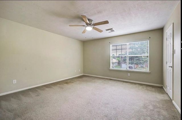 5949 Whispering Lakes Drive, Katy, TX 77493