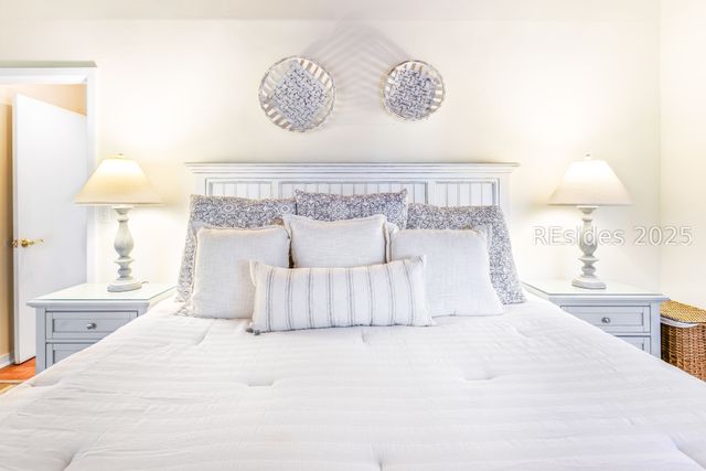 55 Night Heron Ln, Hilton Head Island, SC 29928