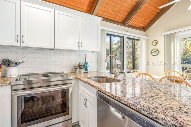 55 Night Heron Ln, Hilton Head Island, SC 29928