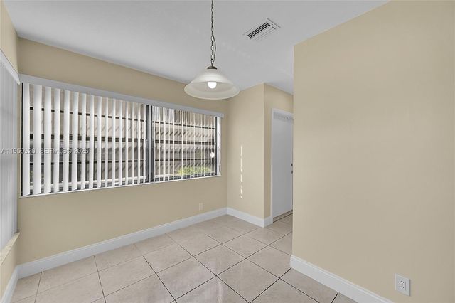 2532 Coral Springs Dr 2532, Coral Springs, FL 33065