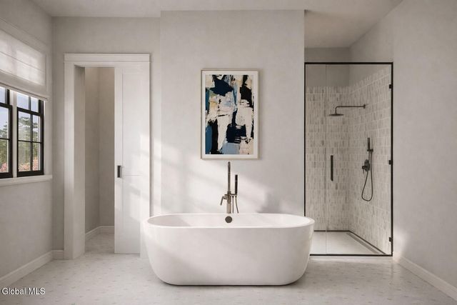 10 Cider Hill, Moreau, NY 12831