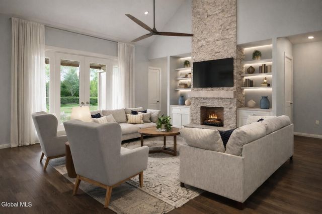 10 Cider Hill, Moreau, NY 12831