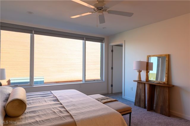 2079 Columbus Road, Cleveland, OH 44113