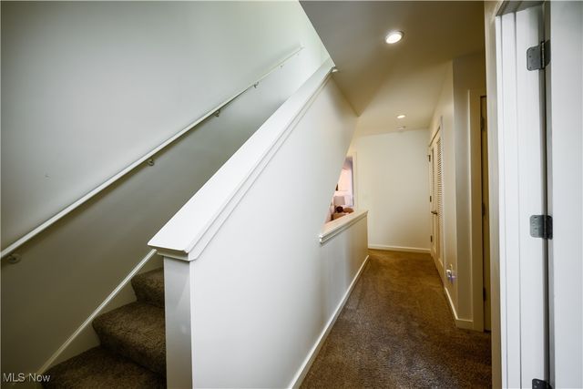 2079 Columbus Road, Cleveland, OH 44113