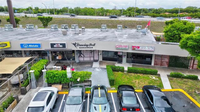 68 169 ST, Hialeah, FL 33015