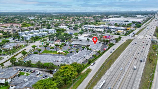 68 169 ST, Hialeah, FL 33015
