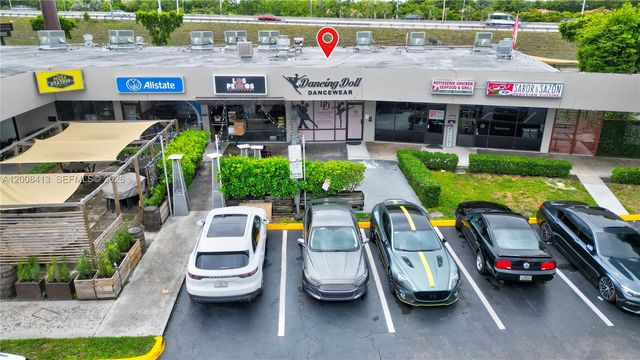 68 169 ST, Hialeah, FL 33015
