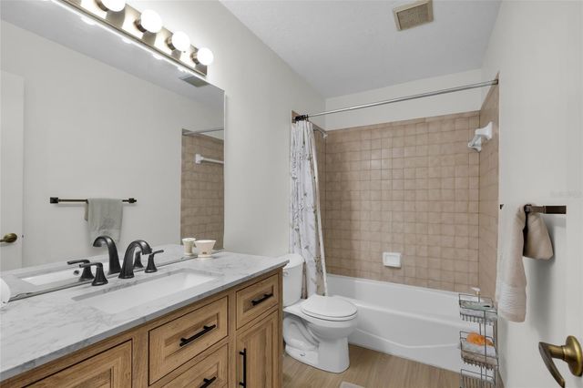 2045 SE 32ND STREET, Ocala, FL 34471