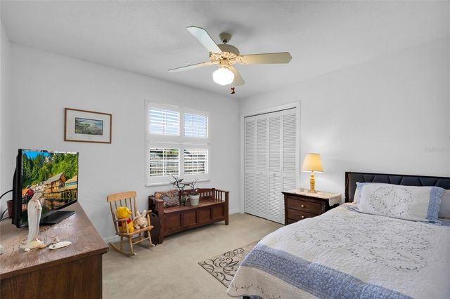 2045 SE 32ND STREET, Ocala, FL 34471