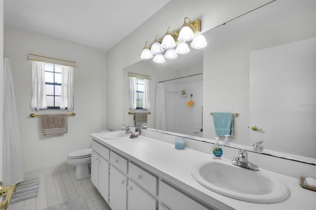 2045 SE 32ND STREET, Ocala, FL 34471