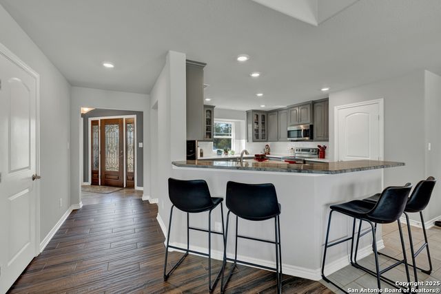 2354 Fm 2438, Seguin, TX 78155