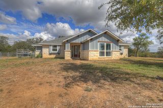 2354 Fm 2438, Seguin, TX 78155