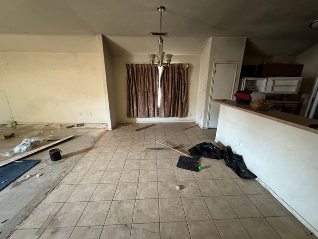 104 Spelt Lane, Dallas, TX 75241