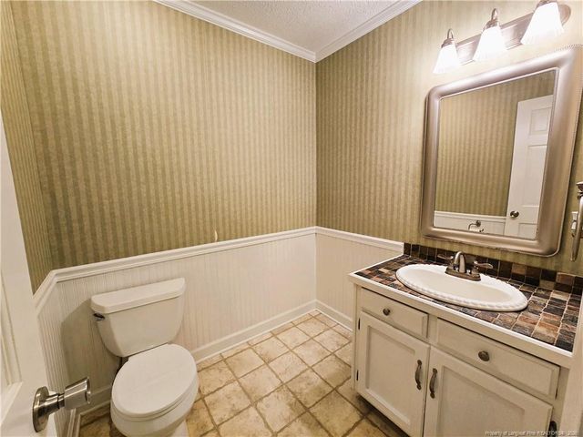 524 Parkwood Lane, Goldsboro, NC 27530
