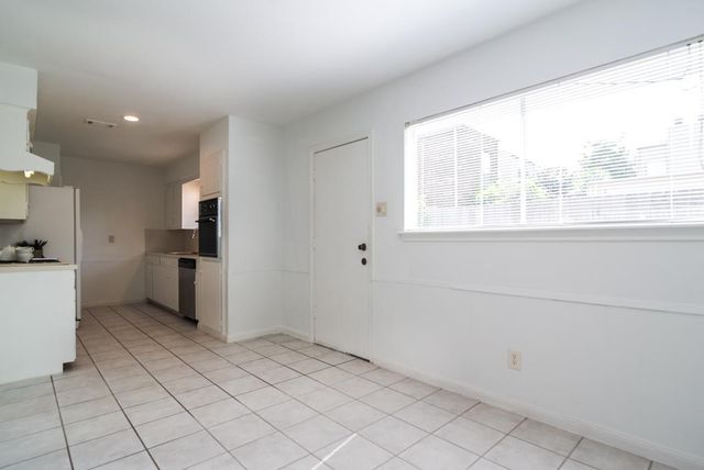 5629 Winsome Lane, Houston, TX 77057
