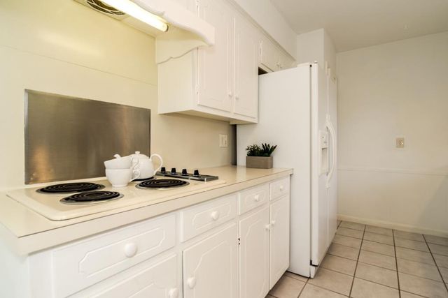 5629 Winsome Lane, Houston, TX 77057