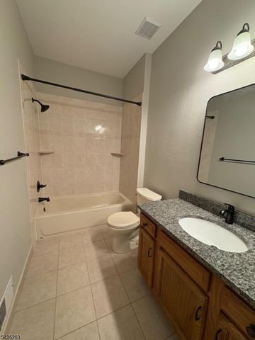 51 Wentworth Road, Bedminster Twp., NJ 07921