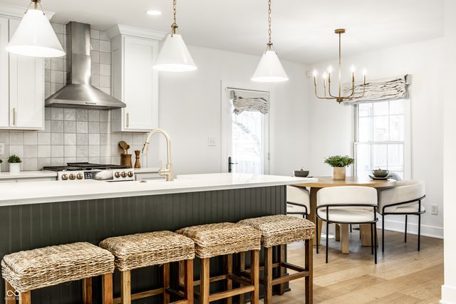 7044 Warwick Road, Indianapolis, IN 46220