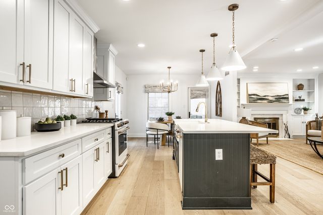 7044 Warwick Road, Indianapolis, IN 46220