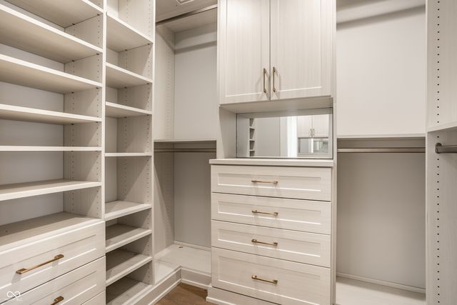 7044 Warwick Road, Indianapolis, IN 46220