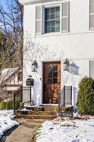 7044 Warwick Road, Indianapolis, IN 46220