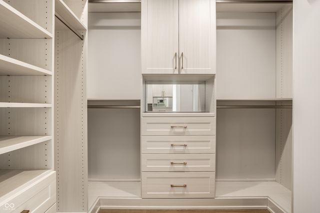 7044 Warwick Road, Indianapolis, IN 46220