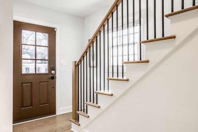 7044 Warwick Road, Indianapolis, IN 46220