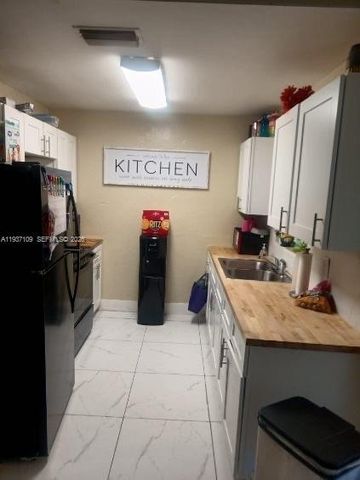 3917 4, Lehigh Acres, FL 33971