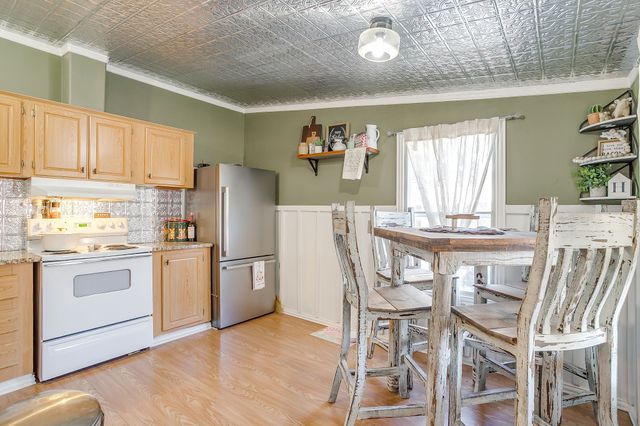 3011 N Sky Court, Granbury, TX 76049