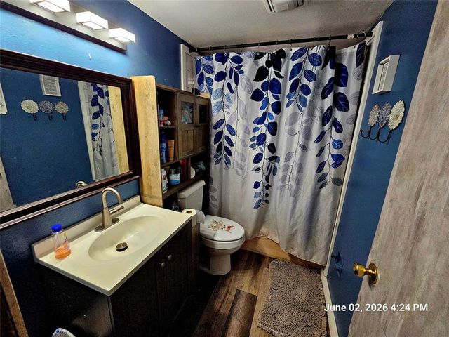 305 W Wisconsin Street, Chippewa Falls, WI 54729