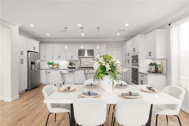 109 Bumblebee, Irvine, CA 92618