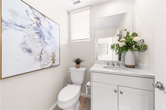 109 Bumblebee, Irvine, CA 92618