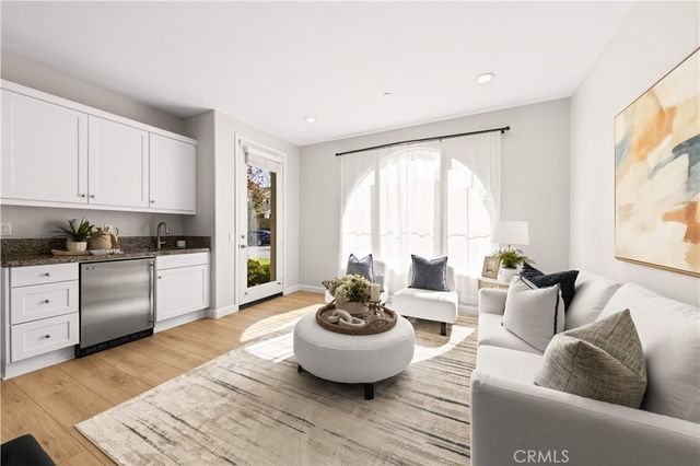 109 Bumblebee, Irvine, CA 92618